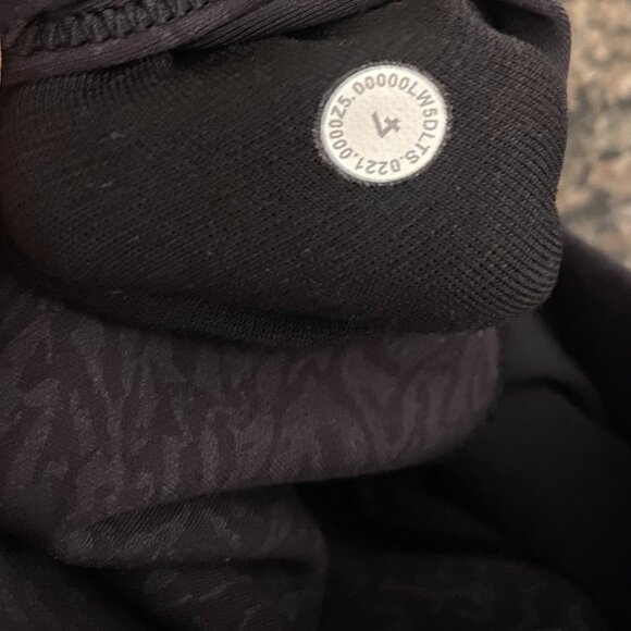 Lululemon InStill High Rise Tight Leggings Womens 4 Black Granite 25" Inseam Run - Picture 10 of 12